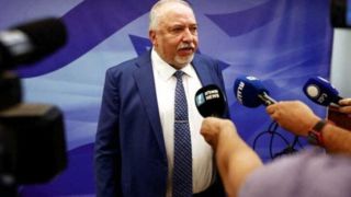 انتقاد لیبرمن از دروغهای نتانیاهو درباره نابودی توانمندیهای حزبالله انتقاد لیبرمن از دروغهای نتانیاهو درباره نابودی توانمندیهای حزبالله