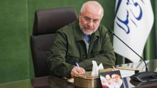 قالیباف: همکاری برای قویشدن بدون دخالت خارجی نقش مؤثری در حل بحرانهای منطقهای دارد قالیباف: همکاری برای قویشدن بدون دخالت خارجی نقش مؤثری در حل بحرانهای منطقهای دارد
