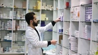 عاقبت بدعهدی بیمه‌ها؛ داروخانه ها به طلافروشی روی آورده‌اند!  