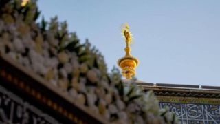 گل‌آرایی حرم امام علی (ع) در آستان عید غدیر