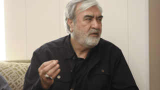 عزیزی: توقف جنگ در لبنان، در صدر متن توافق با آمریکا است عزیزی: توقف جنگ در لبنان، در صدر متن توافق با آمریکا است