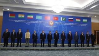 وزیر کشور به تهران بازگشت وزیر کشور به تهران بازگشت