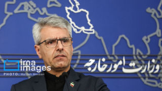 بقایی: نیرویی که برای تسلط بر دیگران آفریده بودند، دیگر از فرمانشان خارج شده است بقایی: نیرویی که برای تسلط بر دیگران آفریده بودند، دیگر از فرمانشان خارج شده است