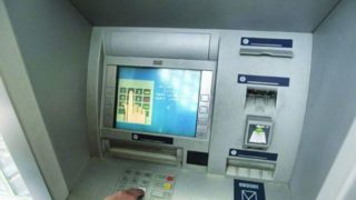 اختلال خدمات‌رسانی هم‌زمان در چند بانک