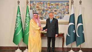 استقبال اسحاق دار و بن فرحان از پیشرفت مذاکرات ایران و آمریکا استقبال اسحاق دار و بن فرحان از پیشرفت مذاکرات ایران و آمریکا