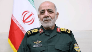 سرلشکر عبداللهی: فرزندان ملت دست به ماشه آماده شلیک به قلب دشمن هستند سرلشکر عبداللهی: فرزندان ملت دست به ماشه آماده شلیک به قلب دشمن هستند