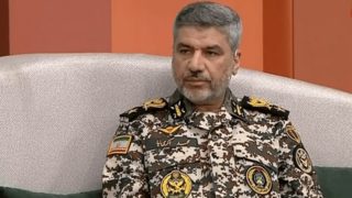 سخنگوی ارتش: مسیر تقویت قدرت دفاعی و بازدارندگی را با جدیت دنبال میکنیم سخنگوی ارتش: مسیر تقویت قدرت دفاعی و بازدارندگی را با جدیت دنبال میکنیم