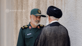 تصویری از گفت‌وگوی شهیدسلامی با رهبر شهیدانقلاب