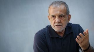 فریاد «حی علی الاصول» یک زن خطاب به پزشکیان فریاد «حی علی الاصول» یک زن خطاب به پزشکیان