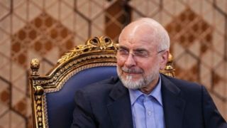 با انتشار تصویر بیرانوند| قالیباف: ما اینگونه از سرزمین دفاع می کنیم با انتشار تصویر بیرانوند| قالیباف: ما اینگونه از سرزمین دفاع می کنیم