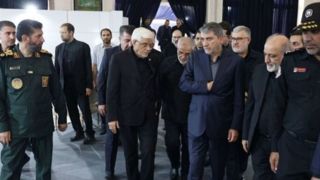 عارف: همه تمهیدات برای برگزاری مراسم تشییع رهبر شهید فراهم است عارف: همه تمهیدات برای برگزاری مراسم تشییع رهبر شهید فراهم است