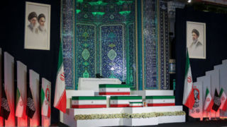 گزارش سیانان از اولین روز مراسم وداع با رهبر شهید انقلاب گزارش سیانان از اولین روز مراسم وداع با رهبر شهید انقلاب