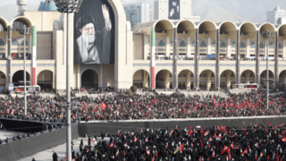 افزایش ۴۰ درصدی تردد به تهران؛ موج تازه عزاداران در راه است افزایش ۴۰ درصدی تردد به تهران؛ موج تازه عزاداران در راه است