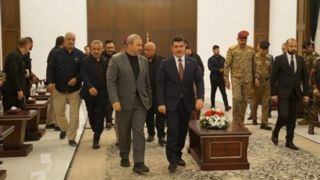 نشست هماهنگی مراسم تشییع رهبر شهید در کربلا برگزار شد نشست هماهنگی مراسم تشییع رهبر شهید در کربلا برگزار شد