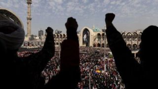 نیویورک تایمز: مراسم وداع با آیتالله خامنهای نمایش وحدت ایرانیان بود نیویورک تایمز: مراسم وداع با آیتالله خامنهای نمایش وحدت ایرانیان بود