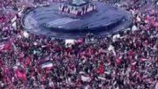 میدان انقلاب مملو از جمعیت شد میدان انقلاب مملو از جمعیت شد