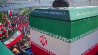 جزئیات «تشییع، طواف و تدفین» پیکر مطهر رهبر شهید در حرم امام رضا(ع) جزئیات «تشییع، طواف و تدفین» پیکر مطهر رهبر شهید در حرم امام رضا(ع)