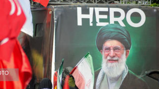 بامدادِ عصر نوی ایرانِ خامنه ای