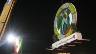 نخستین المانهای ویژه رهبر شهید در مشهد نصب شد نخستین المانهای ویژه رهبر شهید در مشهد نصب شد