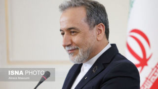 کنایه عراقچی به ترامپ؛ ما منصفتر خواهیم بود! کنایه عراقچی به ترامپ؛ ما منصفتر خواهیم بود!