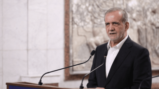 پزشکیان: لفاظی‌های ترامپ را در عمل جواب می‌دهیم