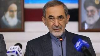 انتقاد شدید علیاکبر ولایتی از سفر نخستوزیر عراق به آمریکا انتقاد شدید علیاکبر ولایتی از سفر نخستوزیر عراق به آمریکا