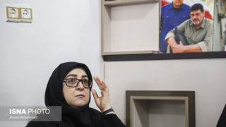 مهاجرانی: دولت با تمام توان به دنبال تأمین منابع لازم برای آغاز بازسازی است مهاجرانی: دولت با تمام توان به دنبال تأمین منابع لازم برای آغاز بازسازی است
