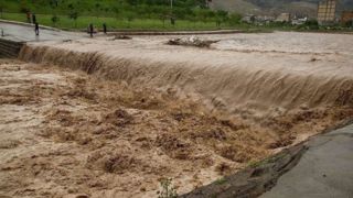 احتمال وقوع سیلاب در ۱۰ استان کشور احتمال وقوع سیلاب در ۱۰ استان کشور