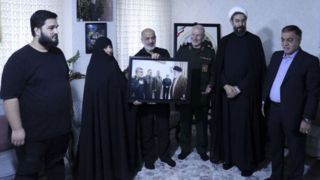 دیدار سردار صفوی با خانواده سرلشکر شهید حاجی‌زاده