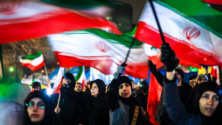 بلومبرگ: ایران در دور دوم جنگ تابآوری بیشتری نسبت به آمریکا دارد بلومبرگ: ایران در دور دوم جنگ تابآوری بیشتری نسبت به آمریکا دارد