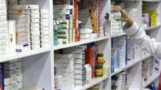 دارو قربانی سیاستهای ارزی؛ بیمار دارو میخواهد نه توضیح! دارو قربانی سیاستهای ارزی؛ بیمار دارو میخواهد نه توضیح!