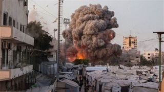 ادامه حملات نظامیان رژیم صهیونیستی به نوار غزه ادامه حملات نظامیان رژیم صهیونیستی به نوار غزه