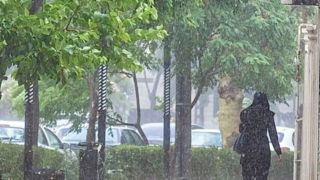 رگبارو رعد و برق در شمال و جنوب کشور/ اهواز ۵۱ درجهای میشود رگبارو رعد و برق در شمال و جنوب کشور/ اهواز ۵۱ درجهای میشود