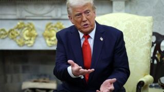 اوج استیصال ترامپ؛ تکرار توهمات درباره ایران تا حمله به خبرنگار CNN اوج استیصال ترامپ؛ تکرار توهمات درباره ایران تا حمله به خبرنگار CNN