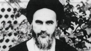 حاج قاسم چگونه با امام خمینی آشنا شد ؟ حاج قاسم چگونه با امام خمینی آشنا شد ؟