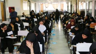 آغاز رقابت بیش از ۴۶۳ هزار داوطلب در دومین روز کنکور آغاز رقابت بیش از ۴۶۳ هزار داوطلب در دومین روز کنکور