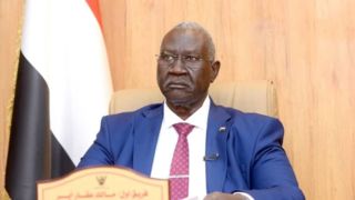 شورای حاکمیت سودان: تنها گزینه کنونی پیروزی نظامی است شورای حاکمیت سودان: تنها گزینه کنونی پیروزی نظامی است