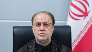 حاجیبابایی: هر کسی به اقتصاد ایران حمله کند، اقتصادش در منطقه هدف قرار میگیرد حاجیبابایی: هر کسی به اقتصاد ایران حمله کند، اقتصادش در منطقه هدف قرار میگیرد