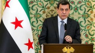 الجولانی رسما مظلوم عبدی را بهعنوان مشاور خود منصوب کرد الجولانی رسما مظلوم عبدی را بهعنوان مشاور خود منصوب کرد