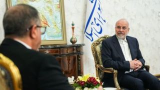 قالیباف: ایران و جبهه مقاومت در یک مسیر جوهری علیه استکبار قرار دارند قالیباف: ایران و جبهه مقاومت در یک مسیر جوهری علیه استکبار قرار دارند