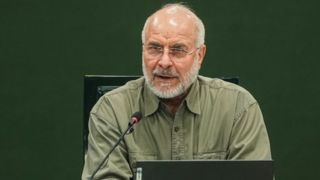 واکنش ترامپ به پیام قالیباف درباره افشای «کد آشوب» واکنش ترامپ به پیام قالیباف درباره افشای «کد آشوب»