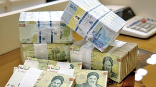چرا همیشه پول کم میآوریم؟ اشتباههای رایج در مدیریت هزینههای روزمره چرا همیشه پول کم میآوریم؟ اشتباههای رایج در مدیریت هزینههای روزمره