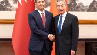 وزیر خارجه چین: درگیری و فشار نمیتواند تنشهای خاورمیانه را حل کند وزیر خارجه چین: درگیری و فشار نمیتواند تنشهای خاورمیانه را حل کند