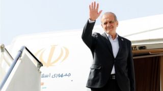 پزشکیان قبل از عزیمت به هند: بریکس ظرفیت مقابله با یکجانبهگرایی است پزشکیان قبل از عزیمت به هند: بریکس ظرفیت مقابله با یکجانبهگرایی است