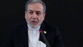 عراقچی: جهان روزبهروز به نظام مالی آمریکا بیاعتمادتر میشود عراقچی: جهان روزبهروز به نظام مالی آمریکا بیاعتمادتر میشود