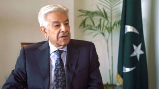 وزیر دفاع پاکستان: پیام عربستان درباره تحولات یمن را به ایران منتقل کردیم