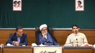 انتقال سهمیه بنزین به کارت بانکی از مهر در ۵ استان اجرا میشود انتقال سهمیه بنزین به کارت بانکی از مهر در ۵ استان اجرا میشود