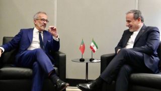 عراقچی: احیای امنیت کشتیرانی در منطقه مستلزم توقف تروریسم اقتصادی امریکاست عراقچی: احیای امنیت کشتیرانی در منطقه مستلزم توقف تروریسم اقتصادی امریکاست