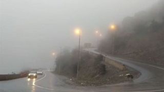باران و مهگرفتگی در جادههای شمال/ ترافیک سنگین در چالوس و هراز باران و مهگرفتگی در جادههای شمال/ ترافیک سنگین در چالوس و هراز