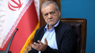 پاسخ پزشکیان به سوال مجری شبکه فاکس‌: بمب اتمی می‌خواهید؟